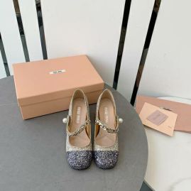 Picture of Miu Miu Shoes Women _SKUfw131577941fw